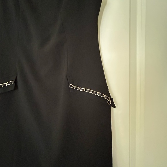 Black Mini Dress with Gold Chain Size M - Picture 4 of 8